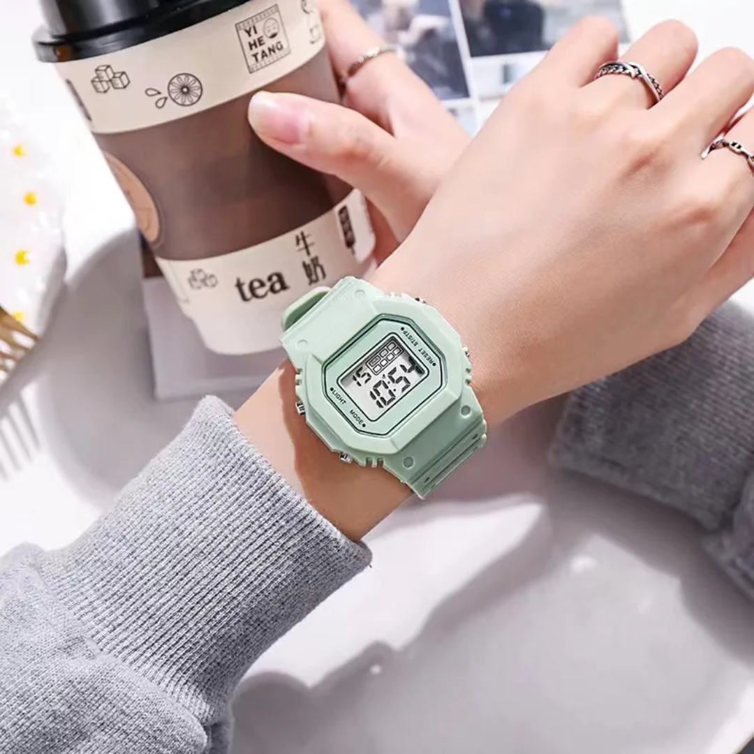 Digital LED Sports Watch – Waterproof Everyday Wristwatch (Unisex)