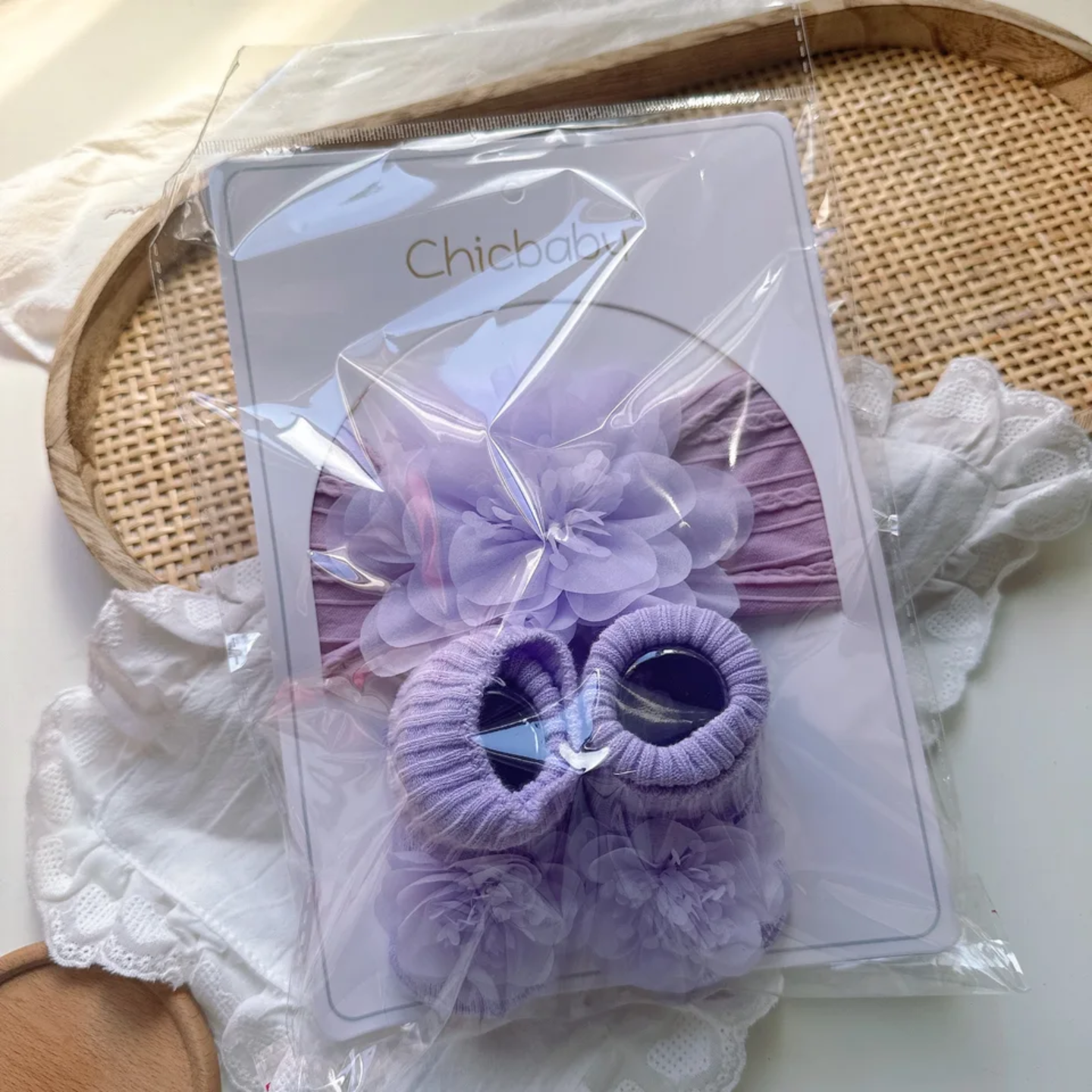 Baby Girl Floral Headband & Socks Gift Set – Newborn Photo Props, Baby Shower Gift, Coming Home Outfit Accessory