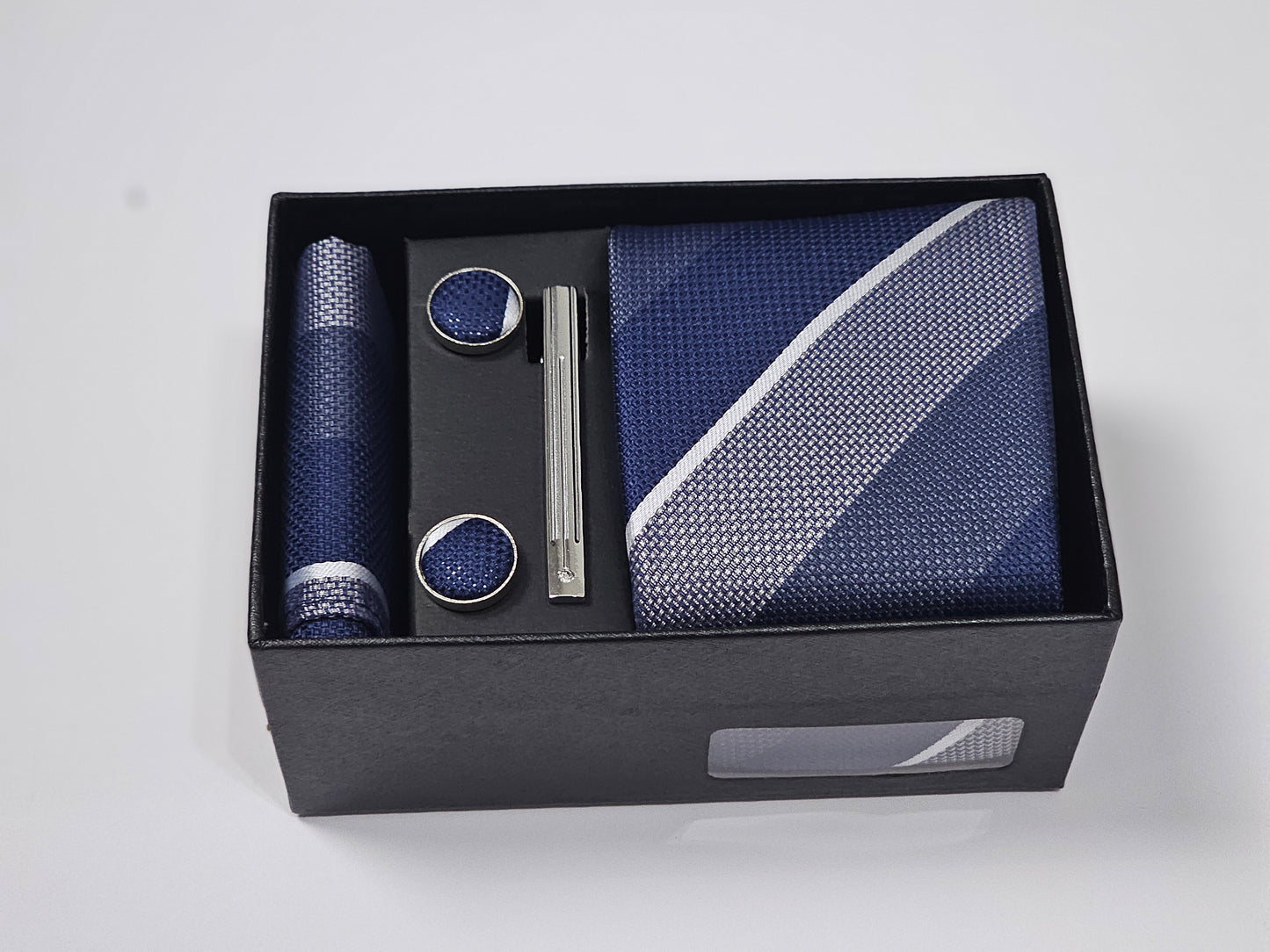 Men’s Necktie Gift Set – Tie, Pocket Square, Cufflinks & Tie Clip
